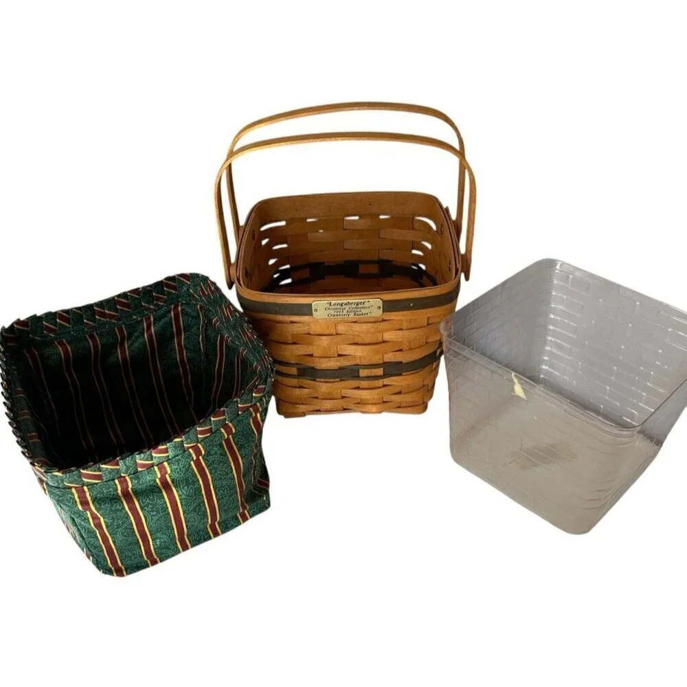 Longaberger Christmas Collection Cranberry Basket with Liner Insert Vtg 1995